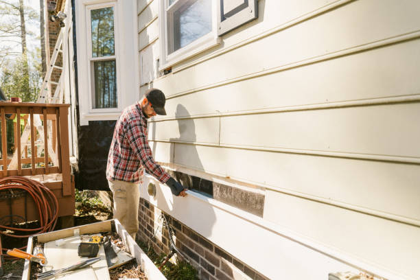 Trusted Siding Repair service in Salem, IL - Creative Siding